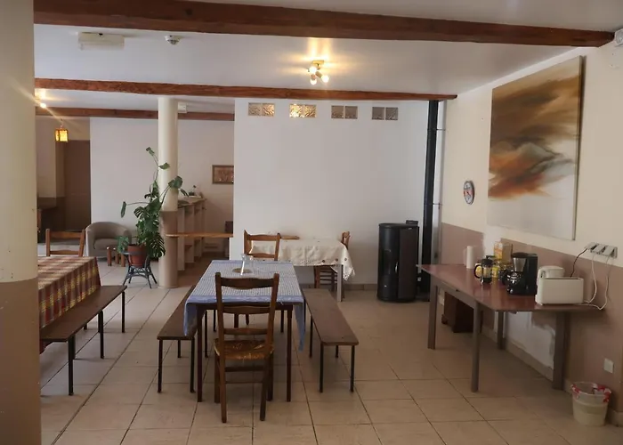 Solfe Backpacker Hostel *